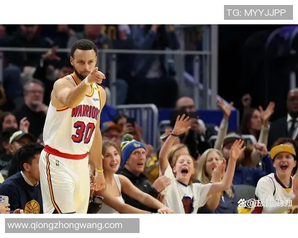 明天NBA雄鹿与勇士对决谁将赢得这场激烈的巅峰对决