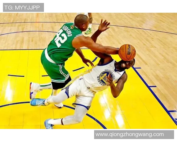 凯尔特人勇士巅峰对决激战正酣球迷热情高涨赛事精彩纷呈