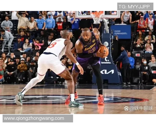 湖人对决快船31号精彩赛事回顾与分析展望